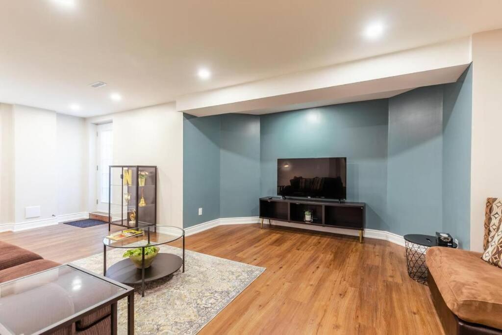 Spacious Basement 密西沙加 外观 照片