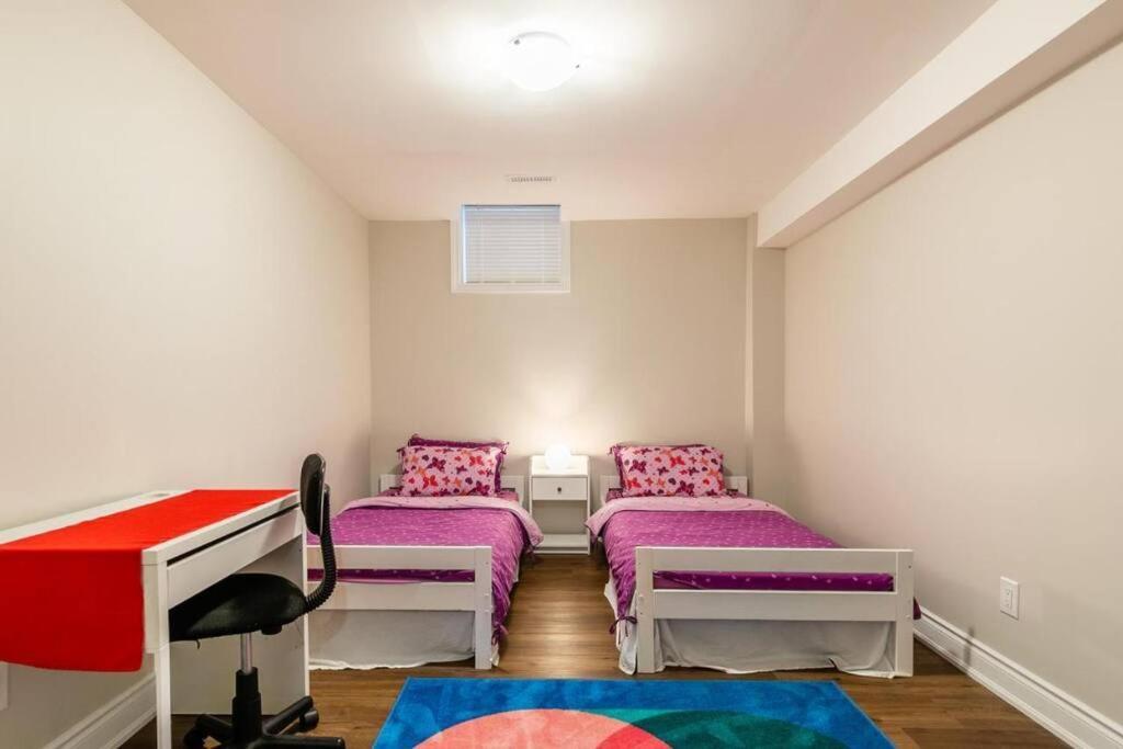 Spacious Basement 密西沙加 外观 照片